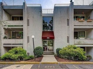 460 River Rd APT C, Nutley, NJ 07110