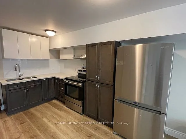 534 Wellington St #BSMNT — Photo 3