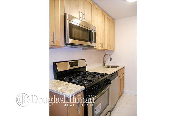 Rented by Douglas Elliman | media 13