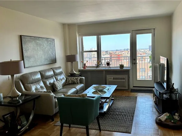3131 Grand Concourse #10F, Bronx, NY 10468
