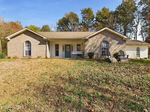 1632 River Crest Dr, Knoxville, TN 37922