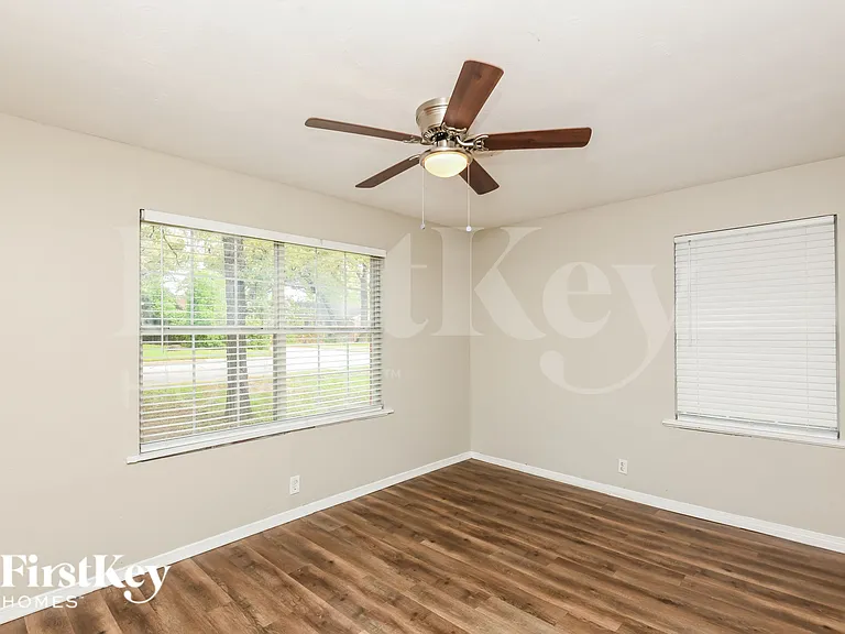 6508 Normandy Rd — Photo 12