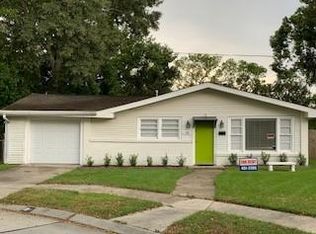 18 Central Dr, Metairie, LA 70005