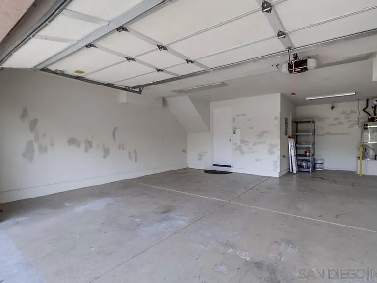 2919 E St #1 — Photo 20