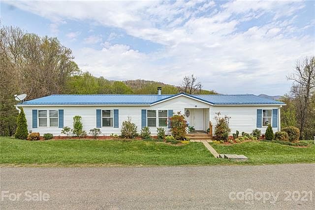1st image of 65 Hillcrest Dr