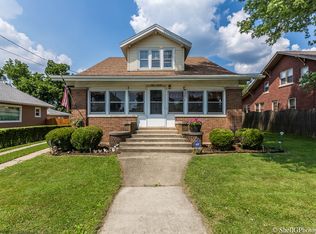 320 E 14th St, Lockport, IL 60441