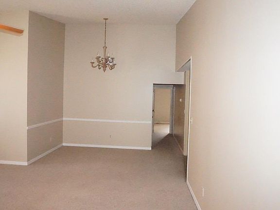 5th image of 2994 Meredith Dr