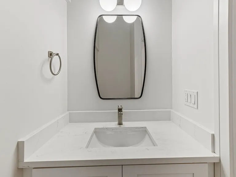 3607 N Bell Ave #3S — Photo 8