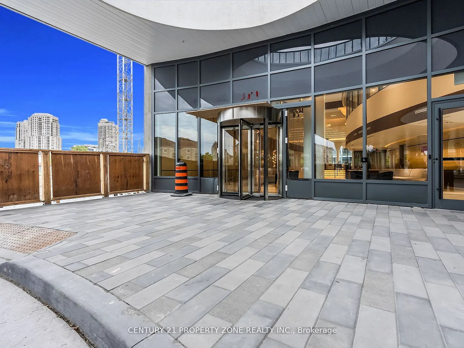 1 bed, $2,100 — Photo 2