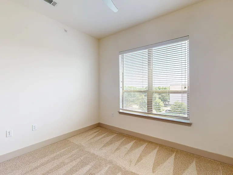 The Flats at Palisades — Photo 118
