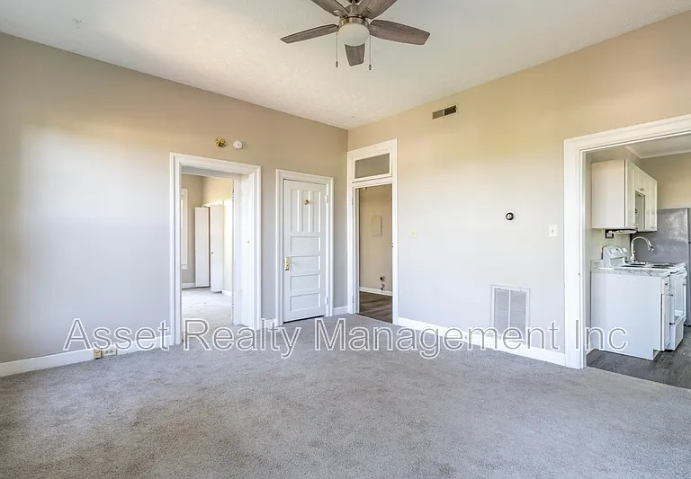 602 Caswell Ave #3 — Photo 11