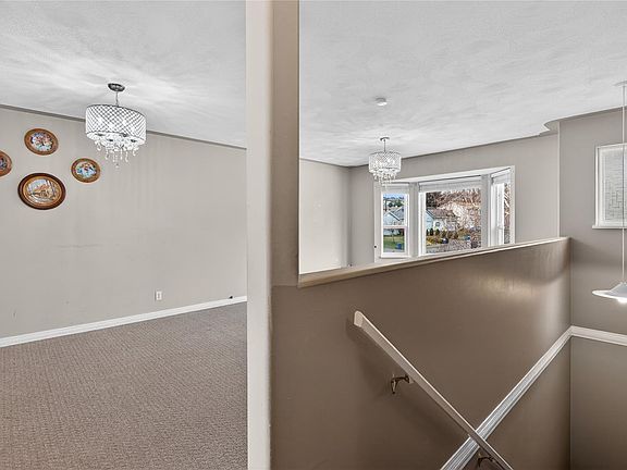 5th image of 2623 Cook Rd