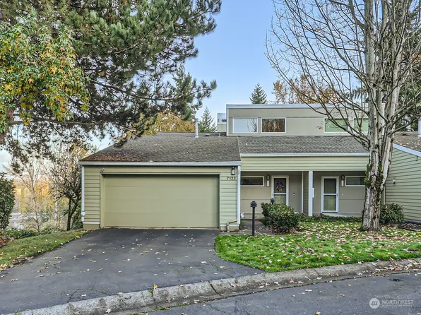 7122 156th Place NE, Redmond, WA 98052