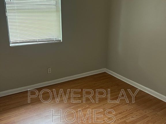 3rd image of 10335 Haverford Rd