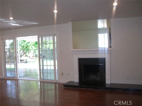 5th image of 20447 Coulson St