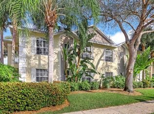 1240 Shady Rest Ln APT 102, Naples, FL 34103