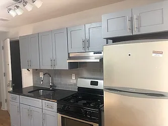 Rented by Brownstone Property Group