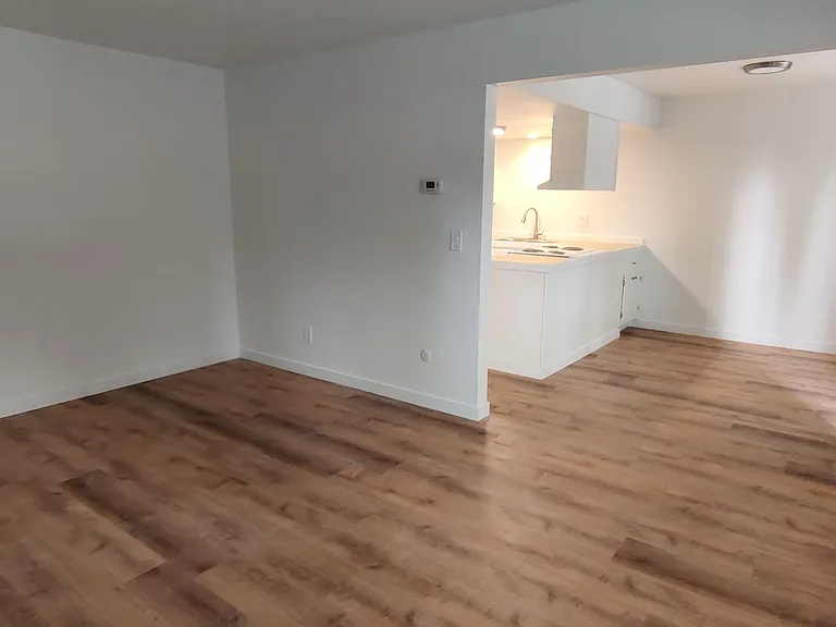 511-517 Westview Dr — Photo 7