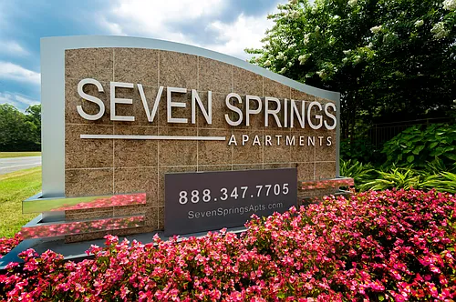 Seven Springs Apartments Photo 1