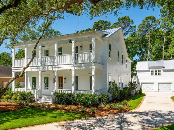 914 Lakeview Dr, Mount Pleasant, SC 29464