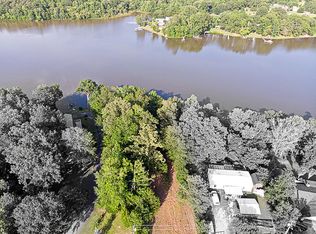 508 Harbor Crest Dr, Waterloo, SC 29384