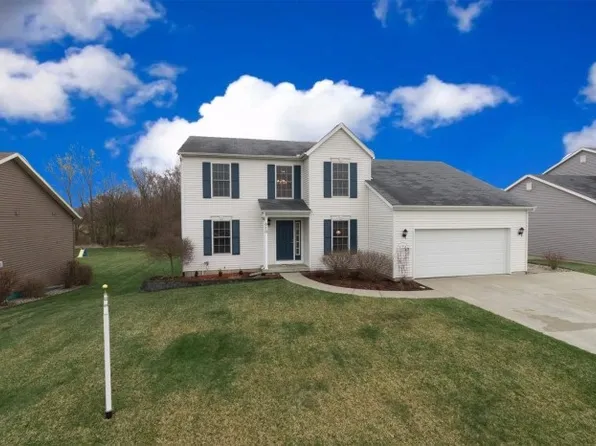 910 Woodhouse Dr, Mishawaka, IN 46545