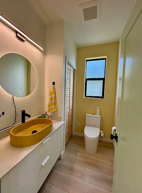 2 bed, 2.5 bath, 1300 sqft, $3,500 — Photo 4