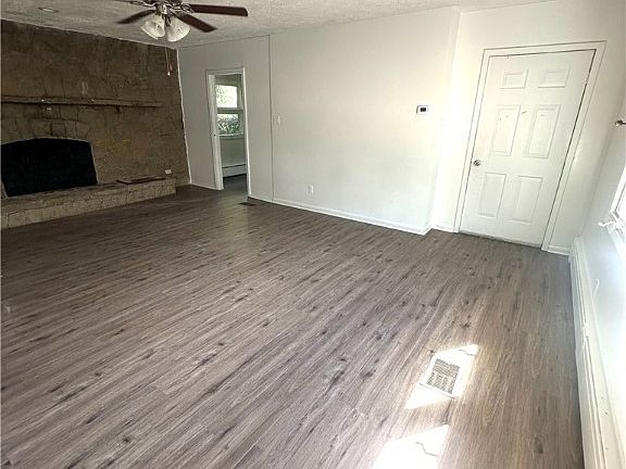 4th image of 800 Euclid Ave
