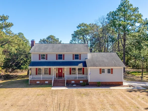 207 Colonial Street, Beaufort, NC 28516