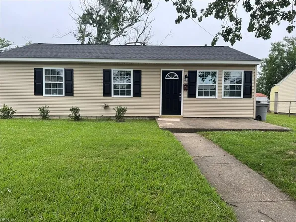 1817 Somerville Dr, Hampton, VA 23663