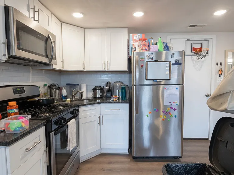 4103 W Nelson St — Photo 4