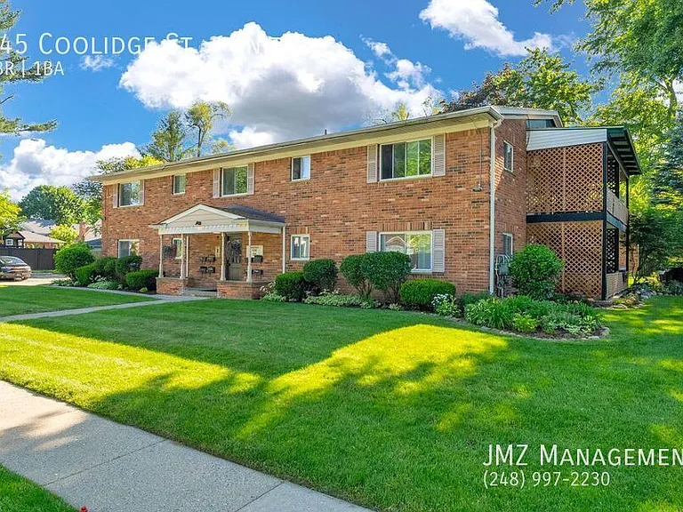 745 Coolidge St #1 — Photo 11
