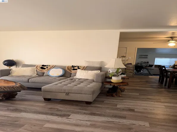 4427 Belle Dr, Antioch, CA 94509