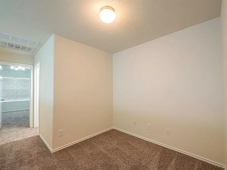 14330 Fairbuff Ln — Photo 29