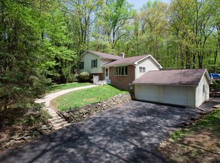 872 Moores Mountain Rd, Lewisberry, PA 17339