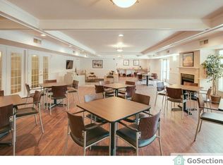 13430 Coppermine Rd #123, Herndon, VA 20171