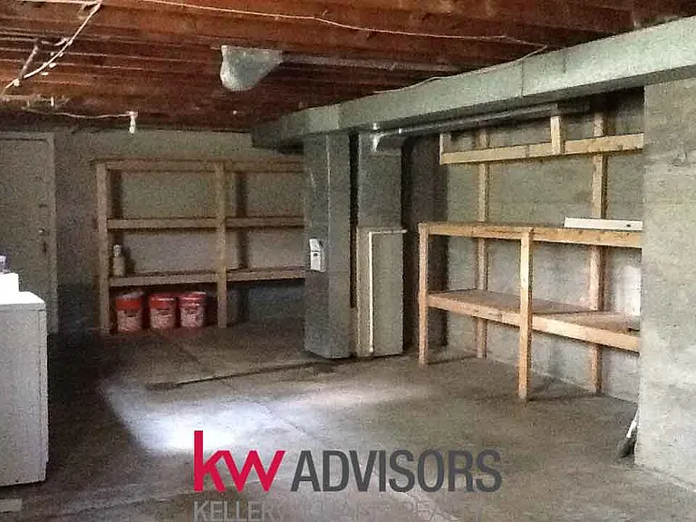 3521 Burke Ave #2 — Photo 18