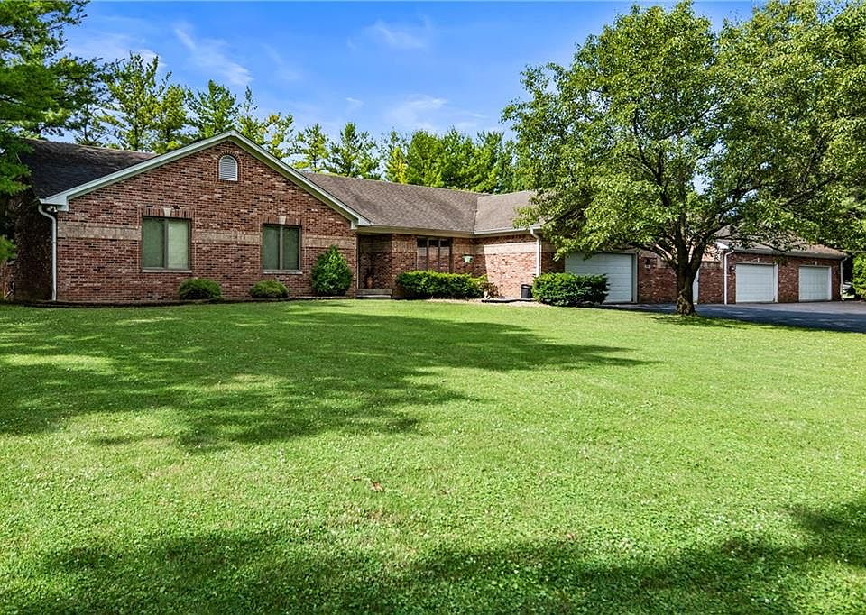 1st image of 6039 Churchman Ave