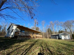 3890 Pratt Lake Rd, Gladwin, MI 48624