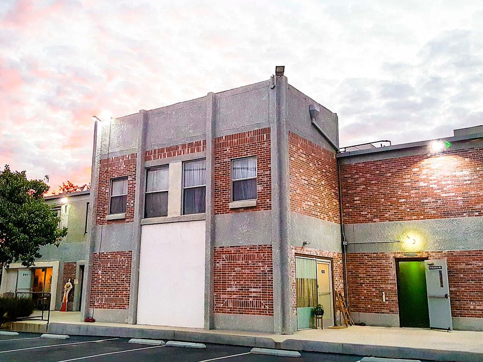 1st image of 211 W Emporia St #403