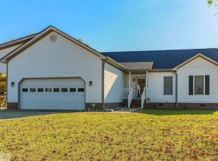 1193 Daw Pate Rd NE, Pikeville, NC 27863