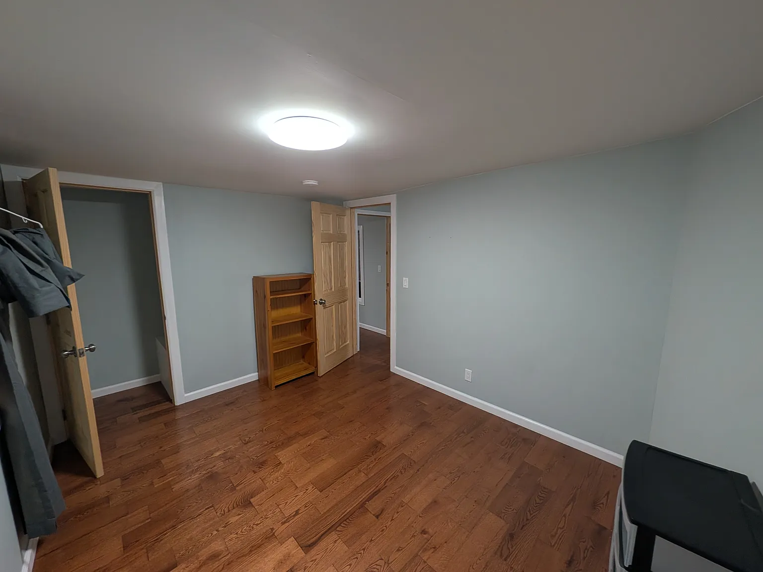 3 bed, 1150 sqft, $2,150 — Photo 4