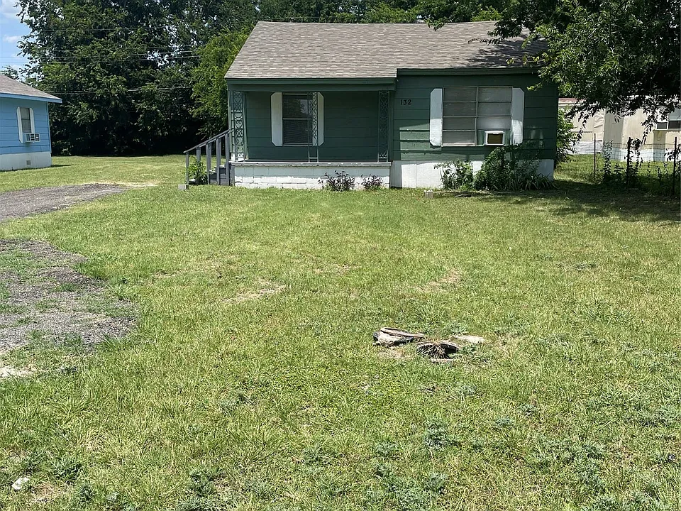 132 Cunningham Blvd