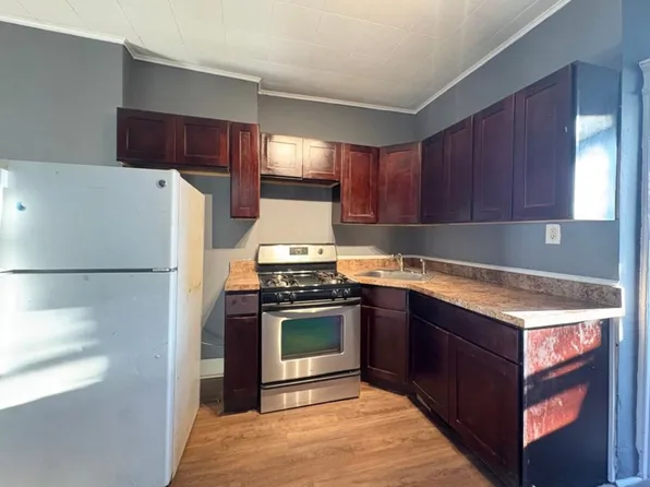 166 Clendenny Avenue image 1 of 5