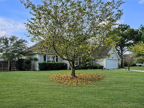 3rd image of 109 Hillside Ave