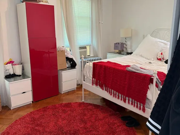 1561 East 15th Street image 6 of 8