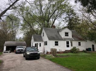 522 Trebisky Rd, Richmond Heights, OH 44143