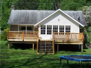 733 Hillville Rd, Karns City, PA 16041