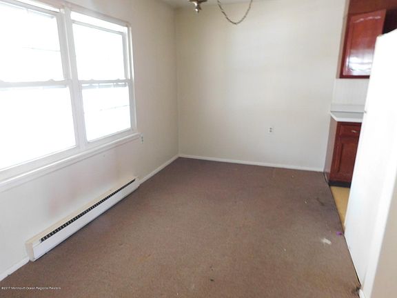 4th image of 1208 Shetland Drive #B