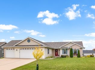 N1857 Baileys Harbor Rd, Greenville, WI 54942